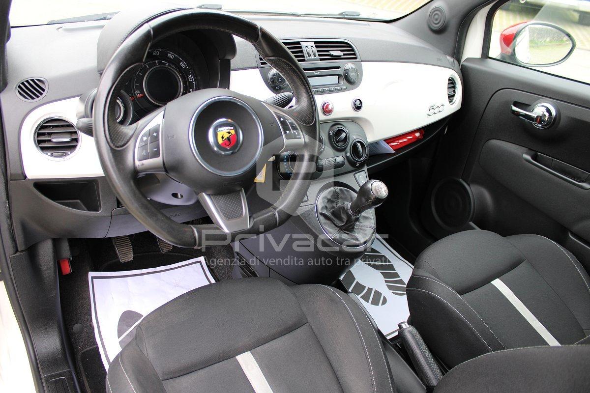ABARTH 500 1.4 Turbo T-Jet Custom