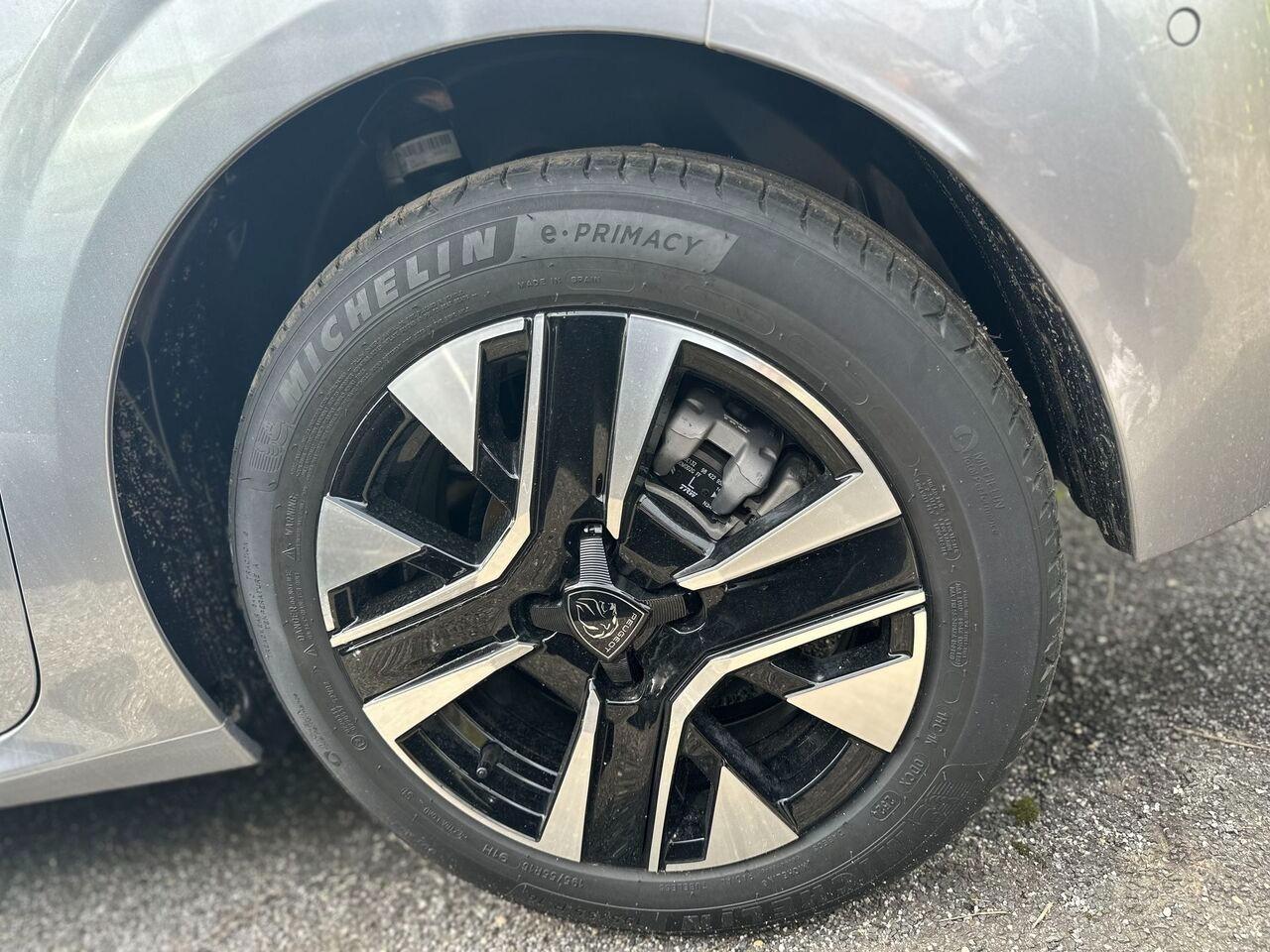 PEUGEOT 208 II 2019 - 208 1.2 puretech Allure s&s 100cv