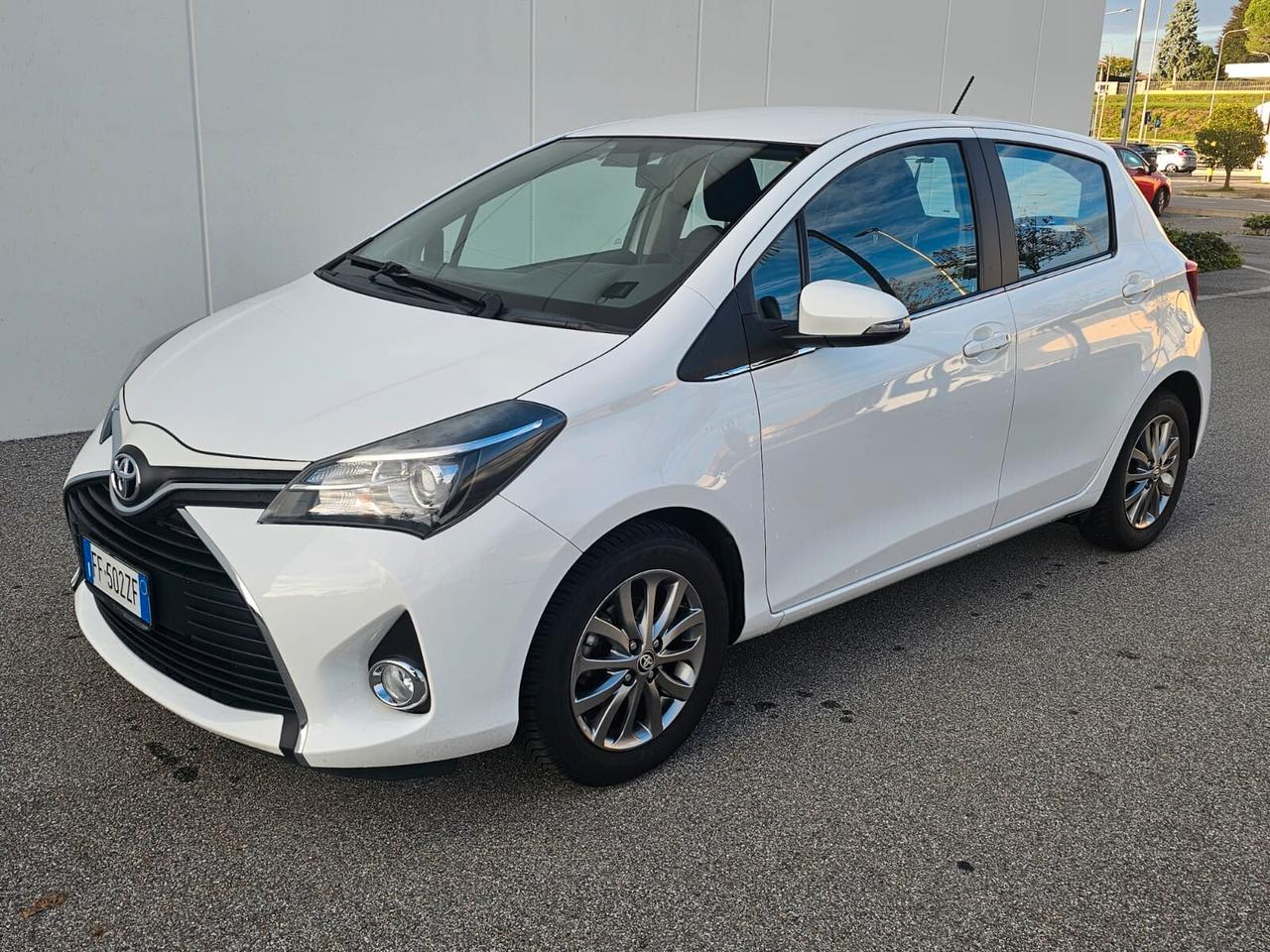 Toyota Yaris 1.0 benzina