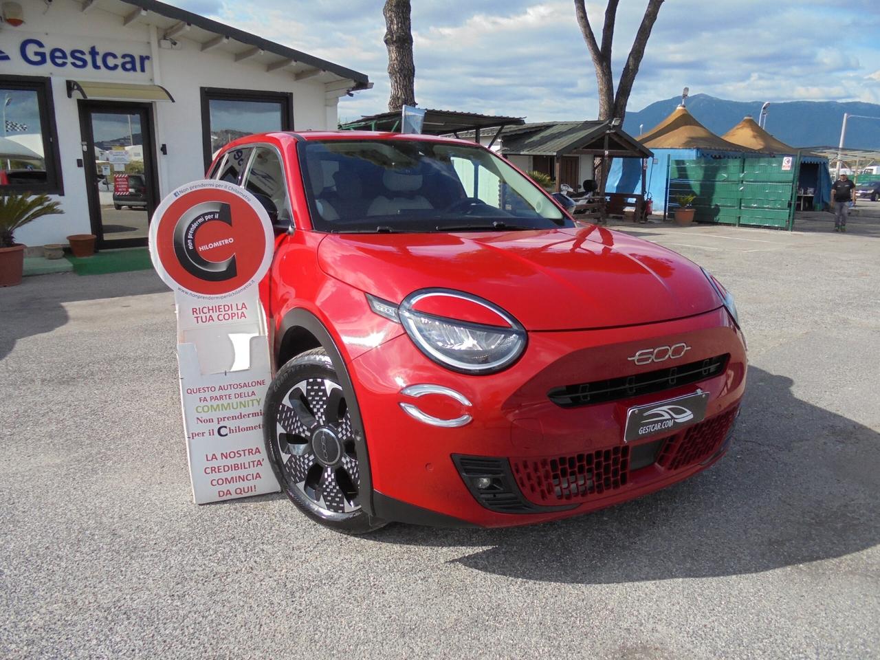 Fiat 600 Hybrid 110 CV DCT MHEV La Prima