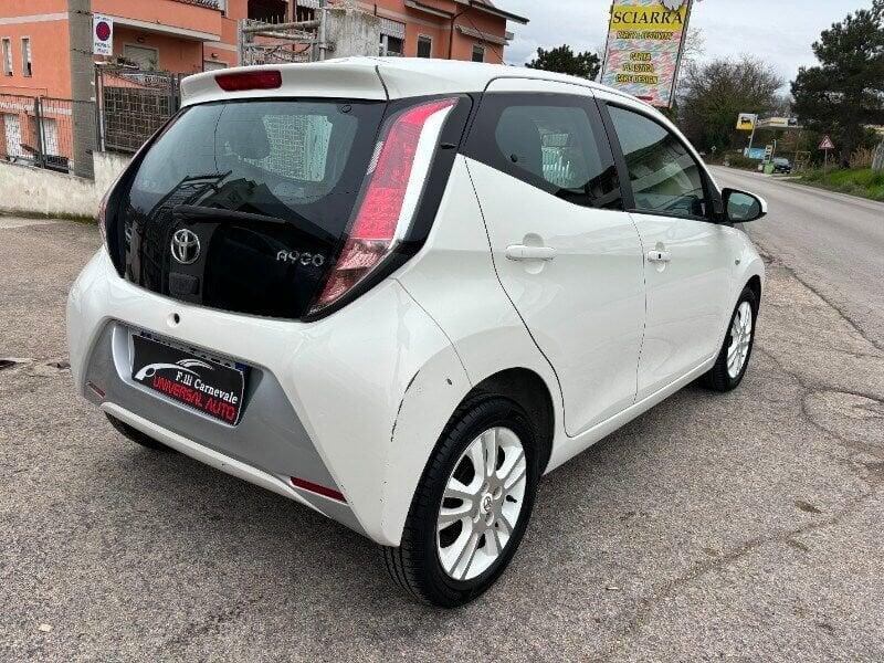 Toyota Aygo Aygo 1.0 VVT-i 69 CV 5 porte x-play