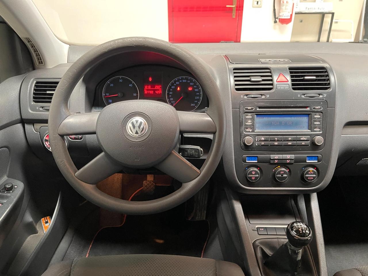 Volkswagen Golf Volkswagen Golf ConfortLine 1.9 TDI 5porte - LEGGI SOTTO