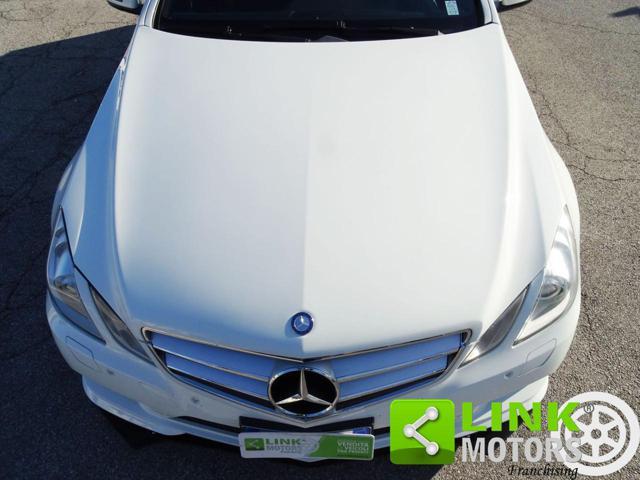 MERCEDES-BENZ E 220 CDI Coupé BlueEFFICIENCY Avantgarde