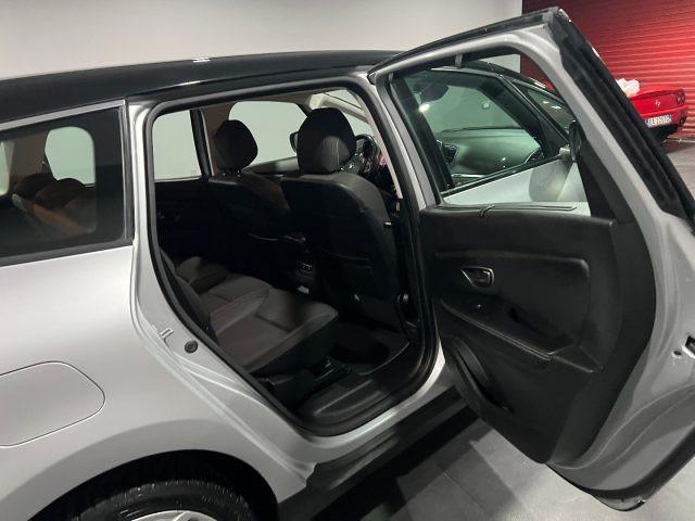 RENAULT Grand Scenic Blue dCi 120 CV EDC Sport Edition2