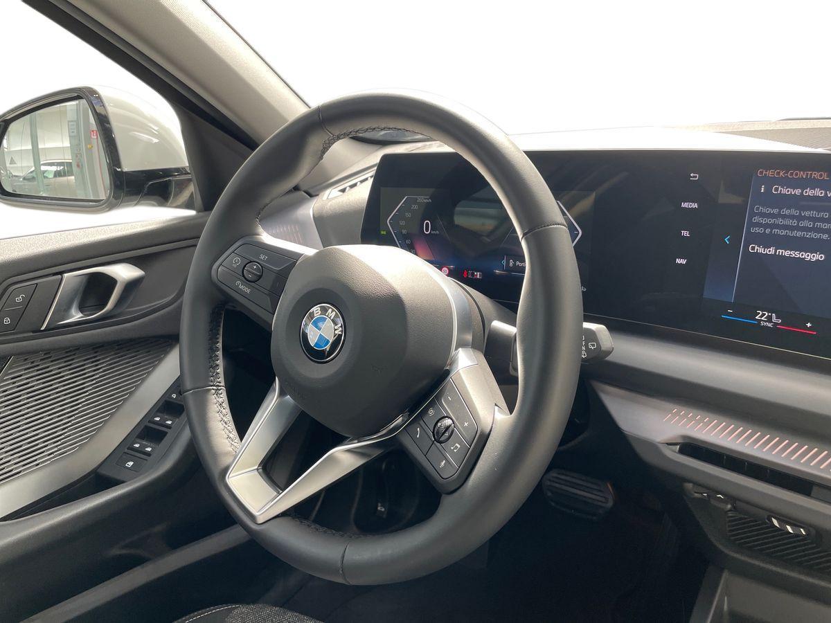 BMW 120 48V auto