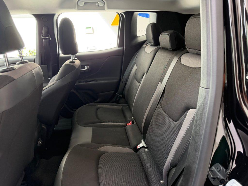 Jeep Renegade 1.5 Turbo T4 MHEV Limited tua da €199,00 mensili