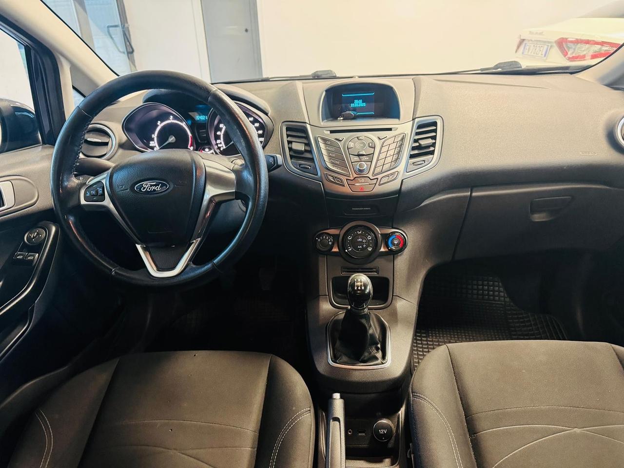 Ford Fiesta 1.5 TDCi 75CV 5 porte