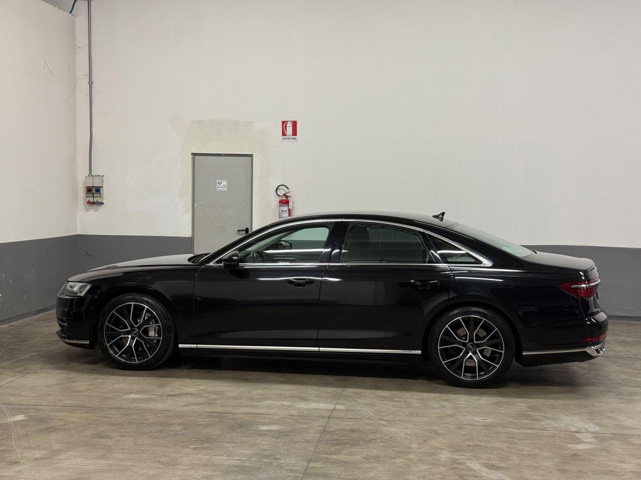 Audi A8 55 TFSI 3.0 quattro tiptronic iva espo…
