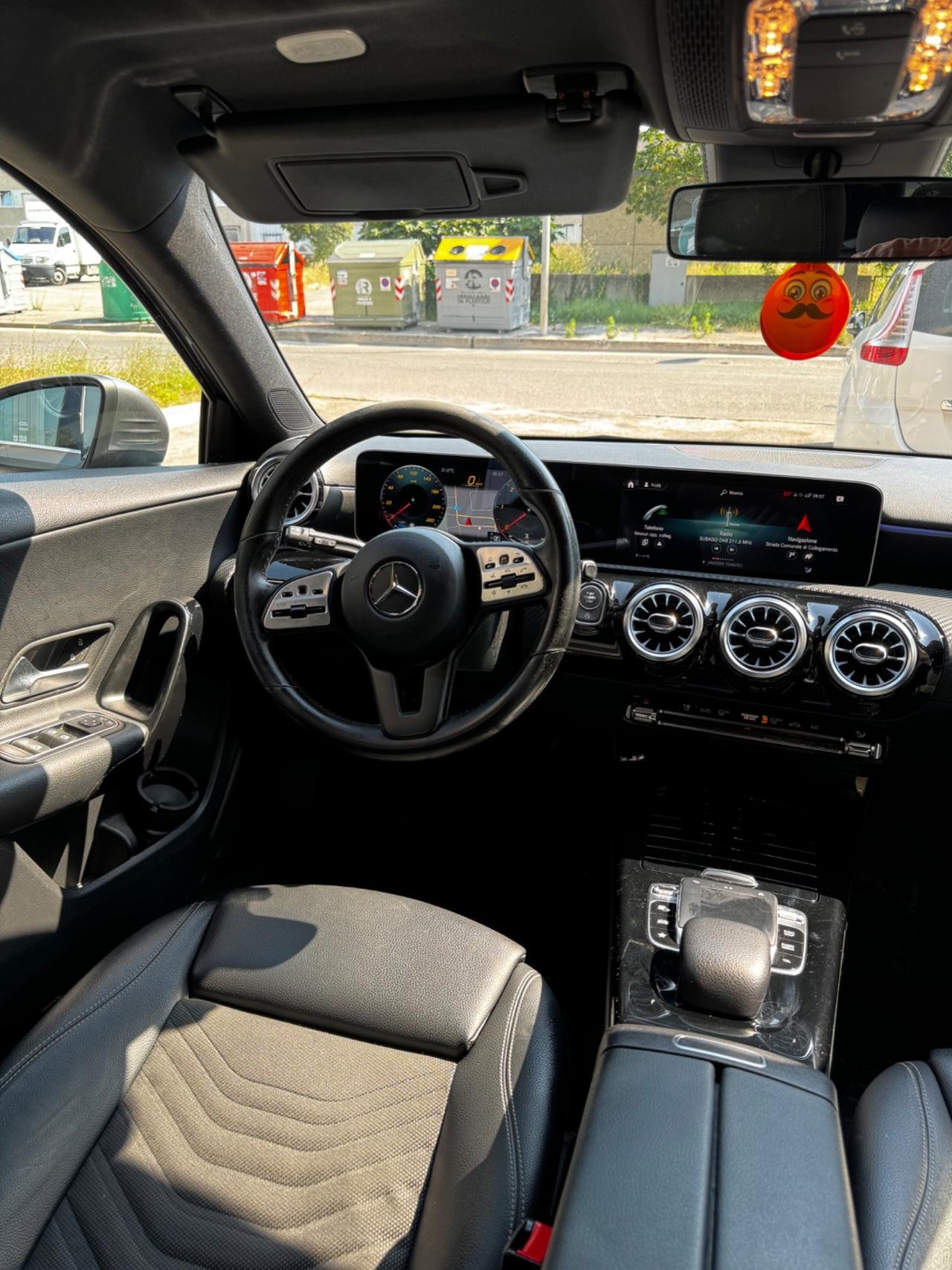 Mercedes-benz A 180 A 180 d Automatic Business Extra