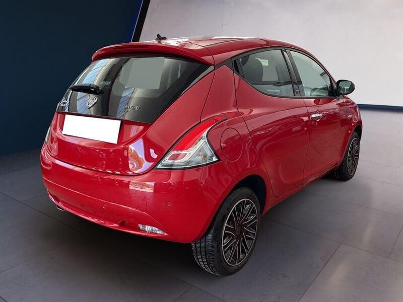 Lancia Ypsilon III 2021 1.0 firefly hybrid Gold s&s 70cv