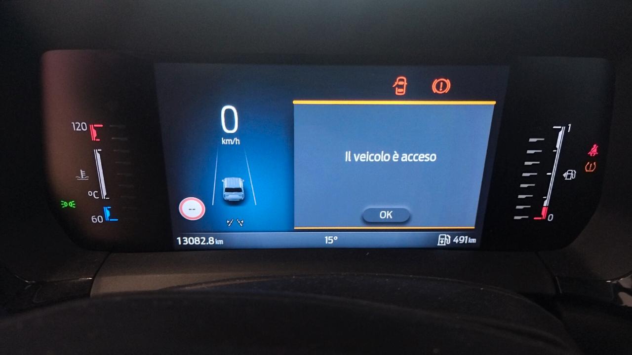 Ford Tourneo Courier 1.0 EcoBoost Titanium