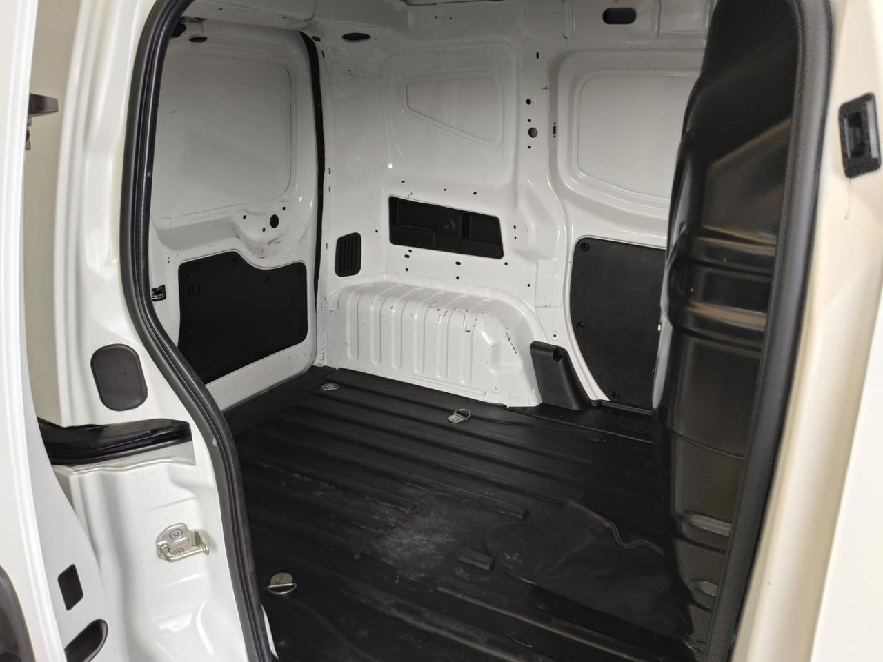 Fiat Fiorino 1.3 MJT 95CV Cargo Adventure