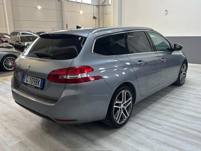 Peugeot 308 BlueHDi 120 S&S SW Allure