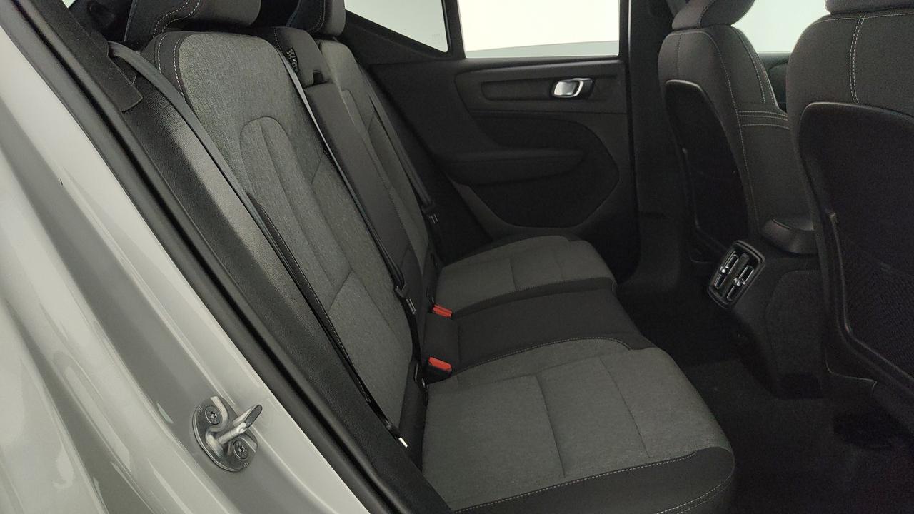 VOLVO XC40 2.0 b3 Core auto