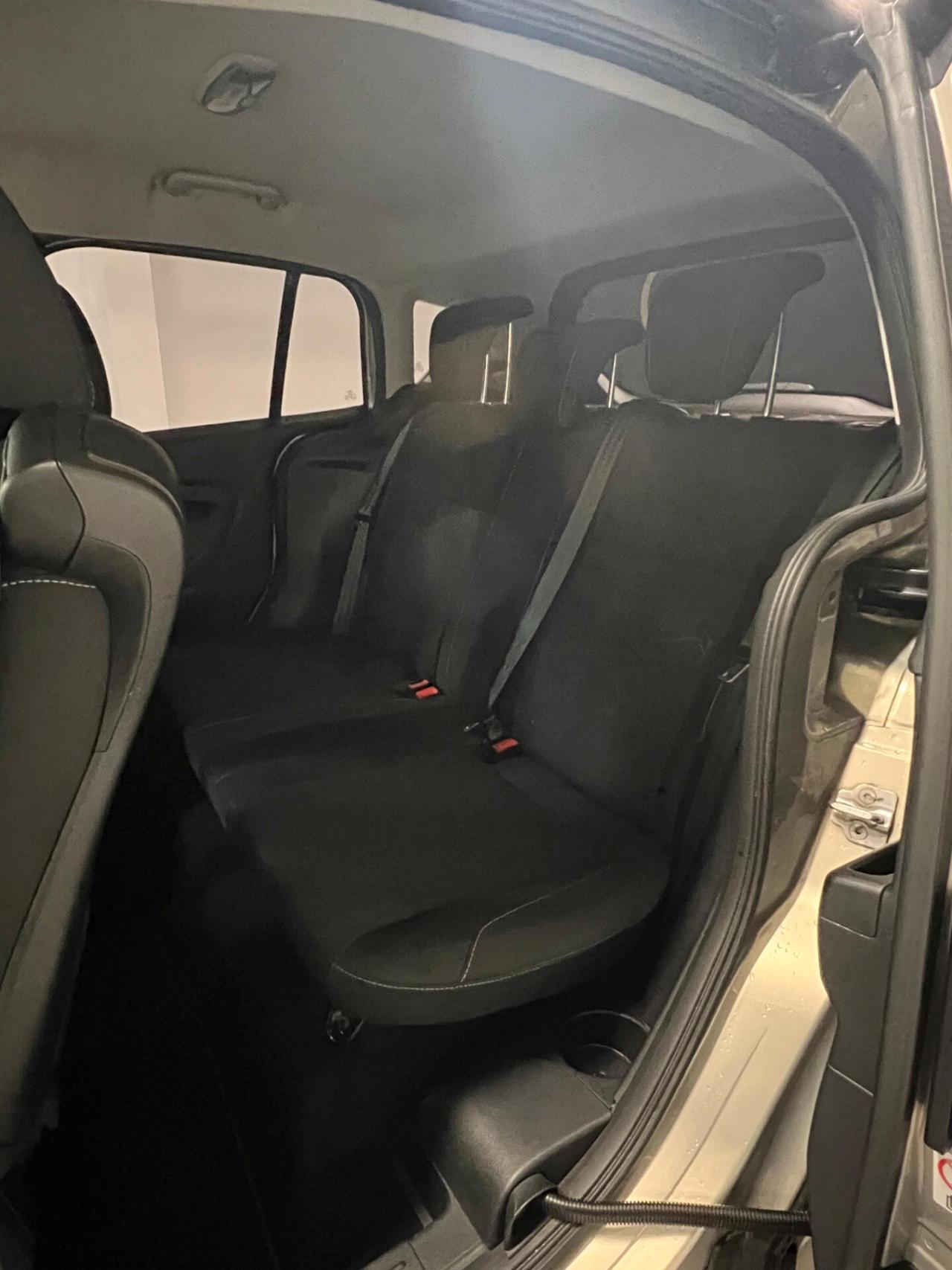 Ford B-Max 1.6 TDCi 95 CV Titanium Business