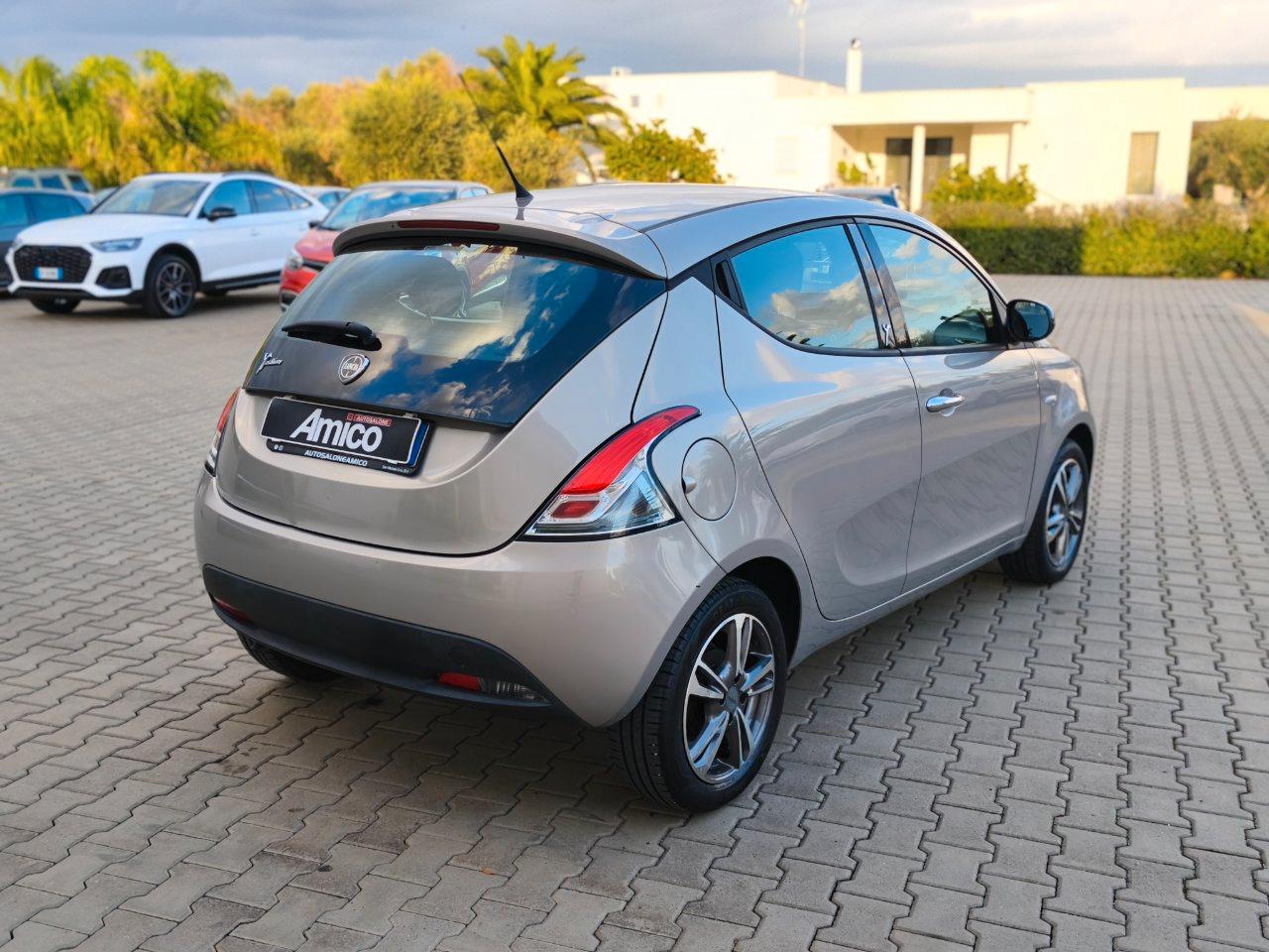 Lancia Ypsilon 1.2 Gold 5 Porte
