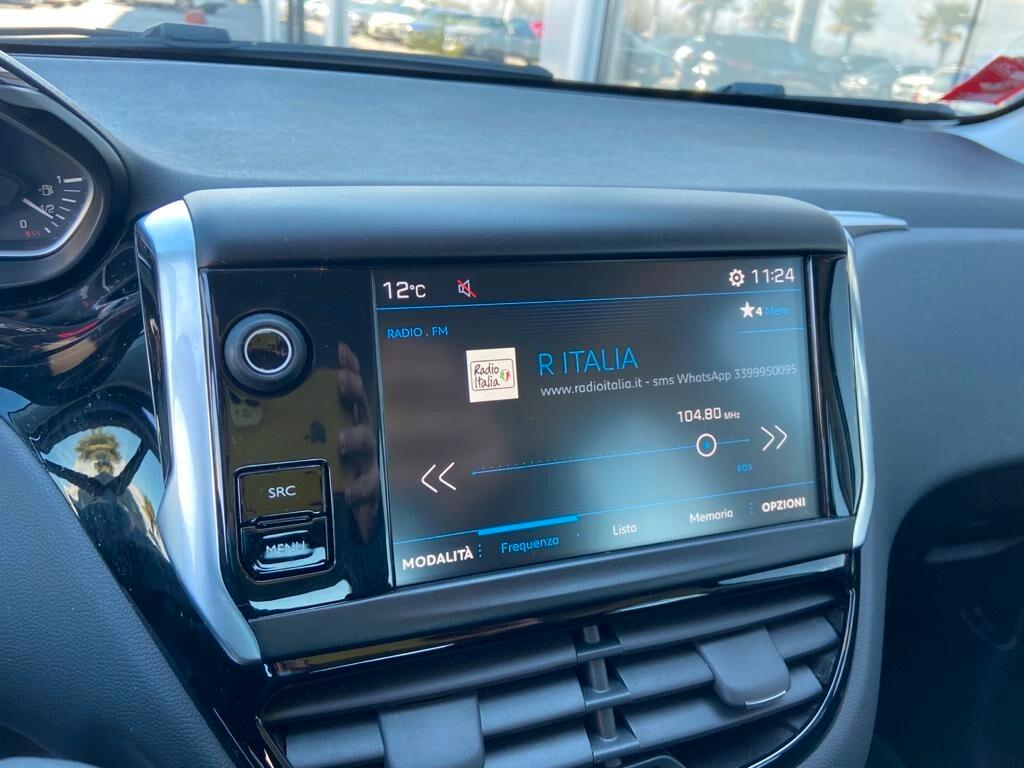 Peugeot 208 ACTIVE PureTech 82 5 p. NEOPATENTATI