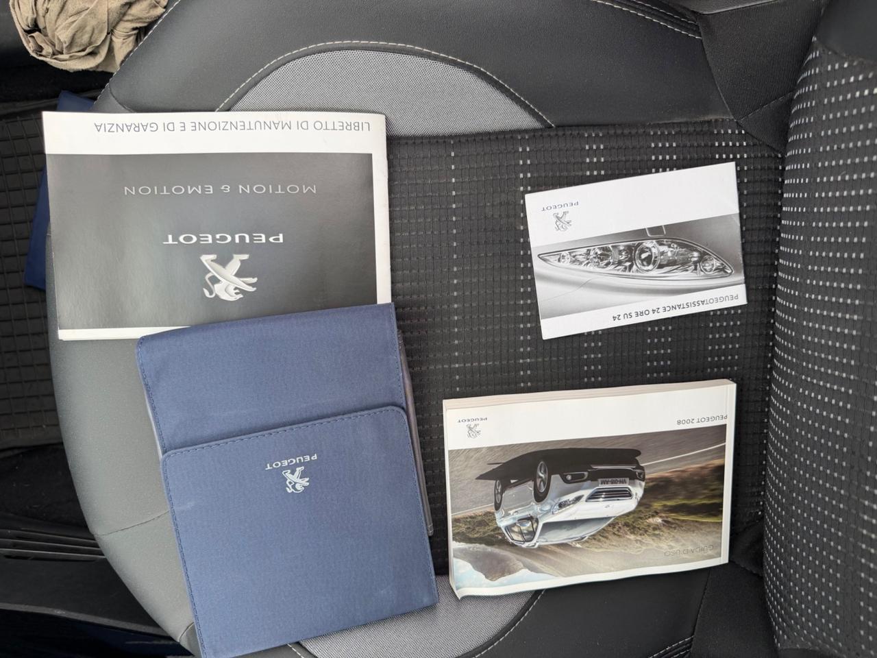 PEUGEOT 2008 1.6 HDI 120CV ALLURE FULL LED MY16