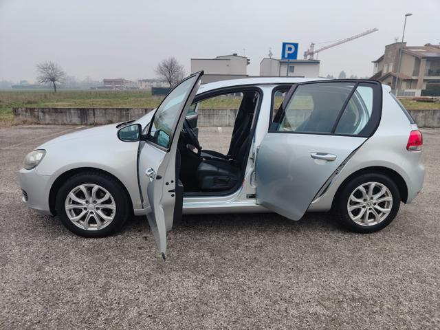 VOLKSWAGEN Golf 1.6 TDi 5 Porte ( DISTRIBUZIONE OK ) GARANZIA