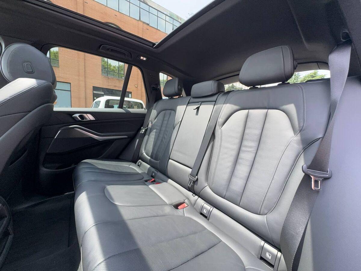 BMW X5 Xdrive30d mhev 48V Msport auto