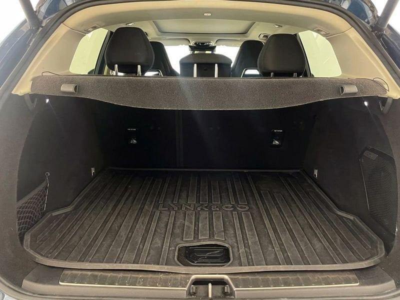 Lynk & Co 01 01 PHEV