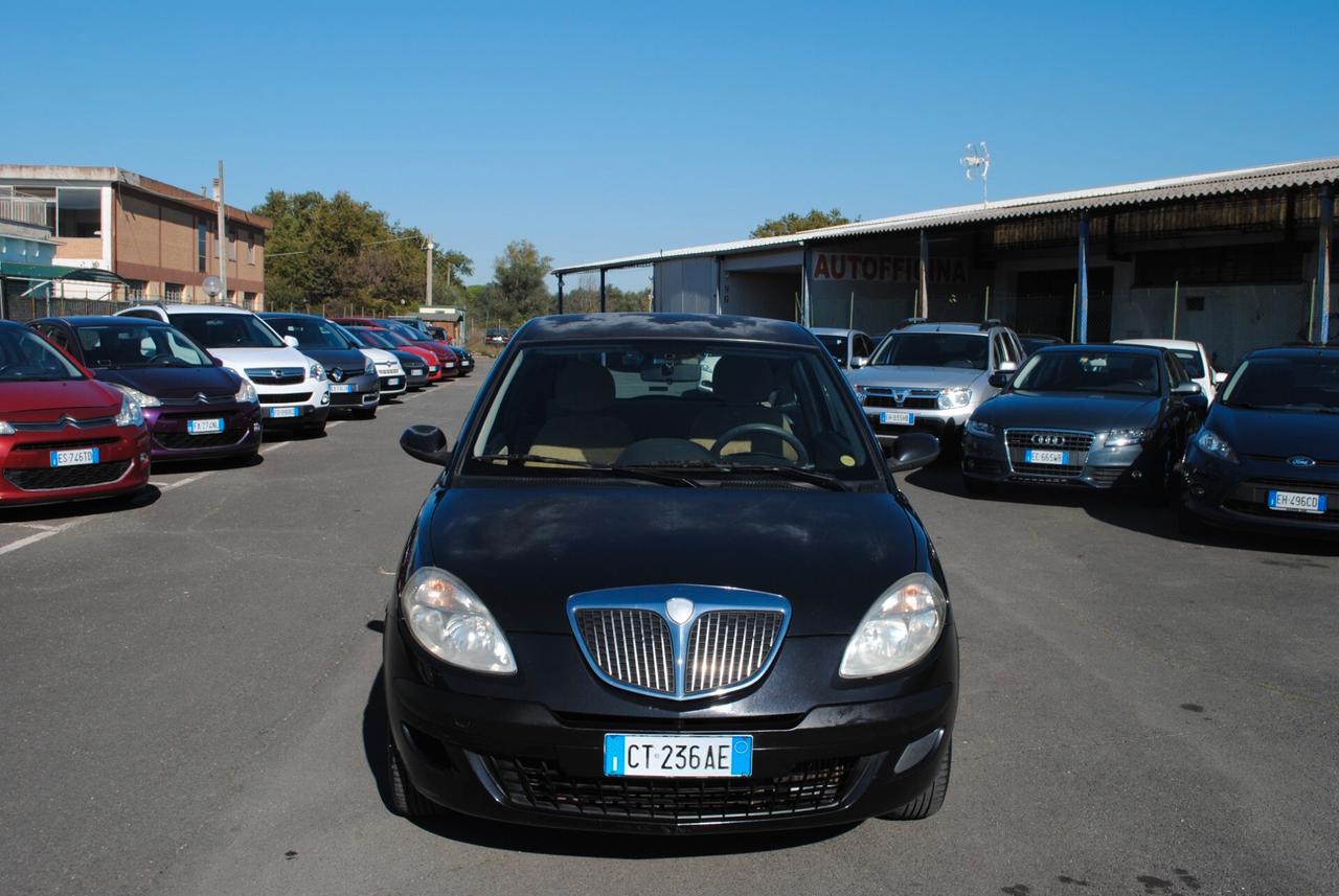 LANCIA YPSILON 1.3 MJT 69 CV OK NEOPATENTATI