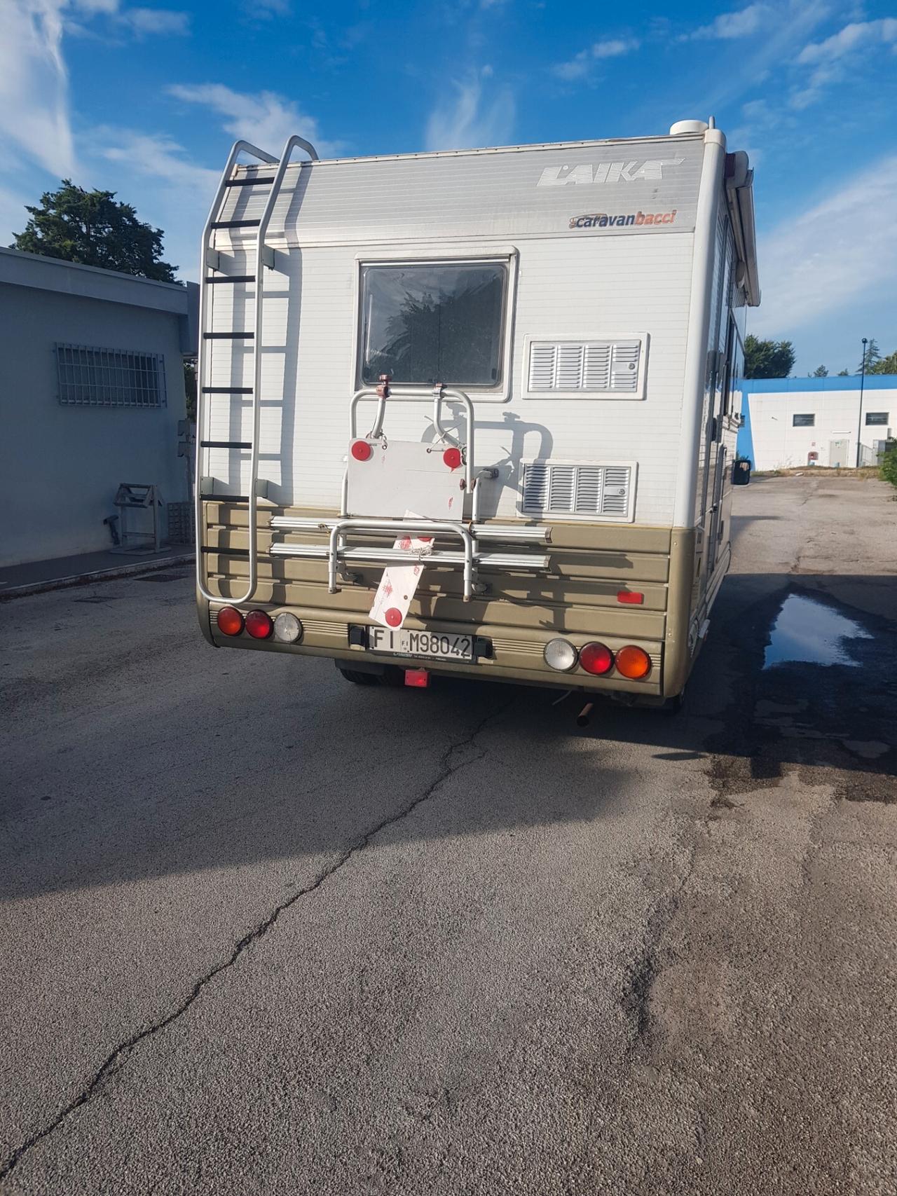 FORD TRANSIT LAIKA 1993