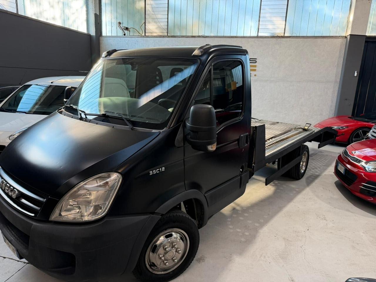 Iveco Daily CARROATTREZZI