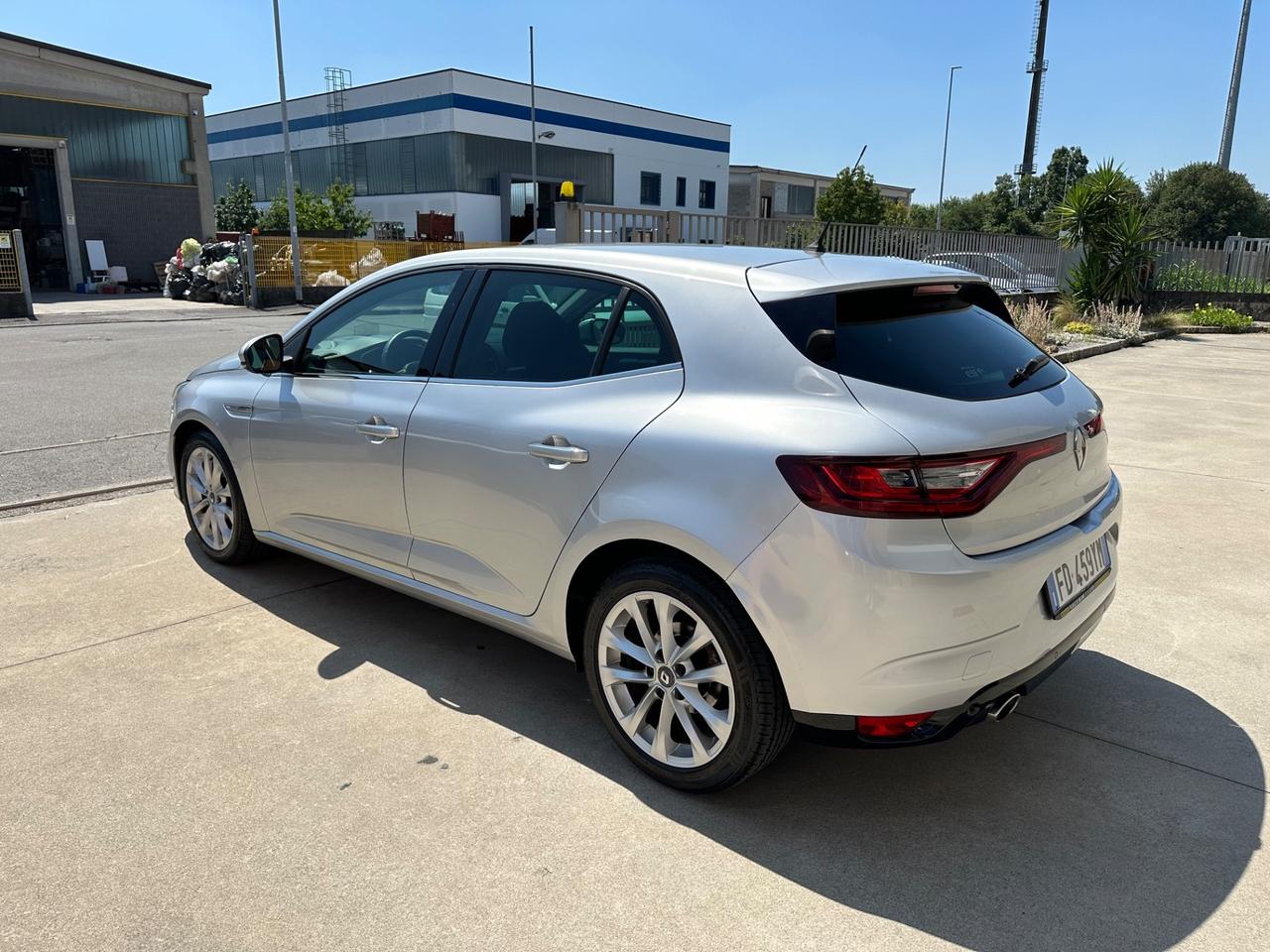 Renault Megane Mégane dCi 8V 110 CV EDC Energy Intens