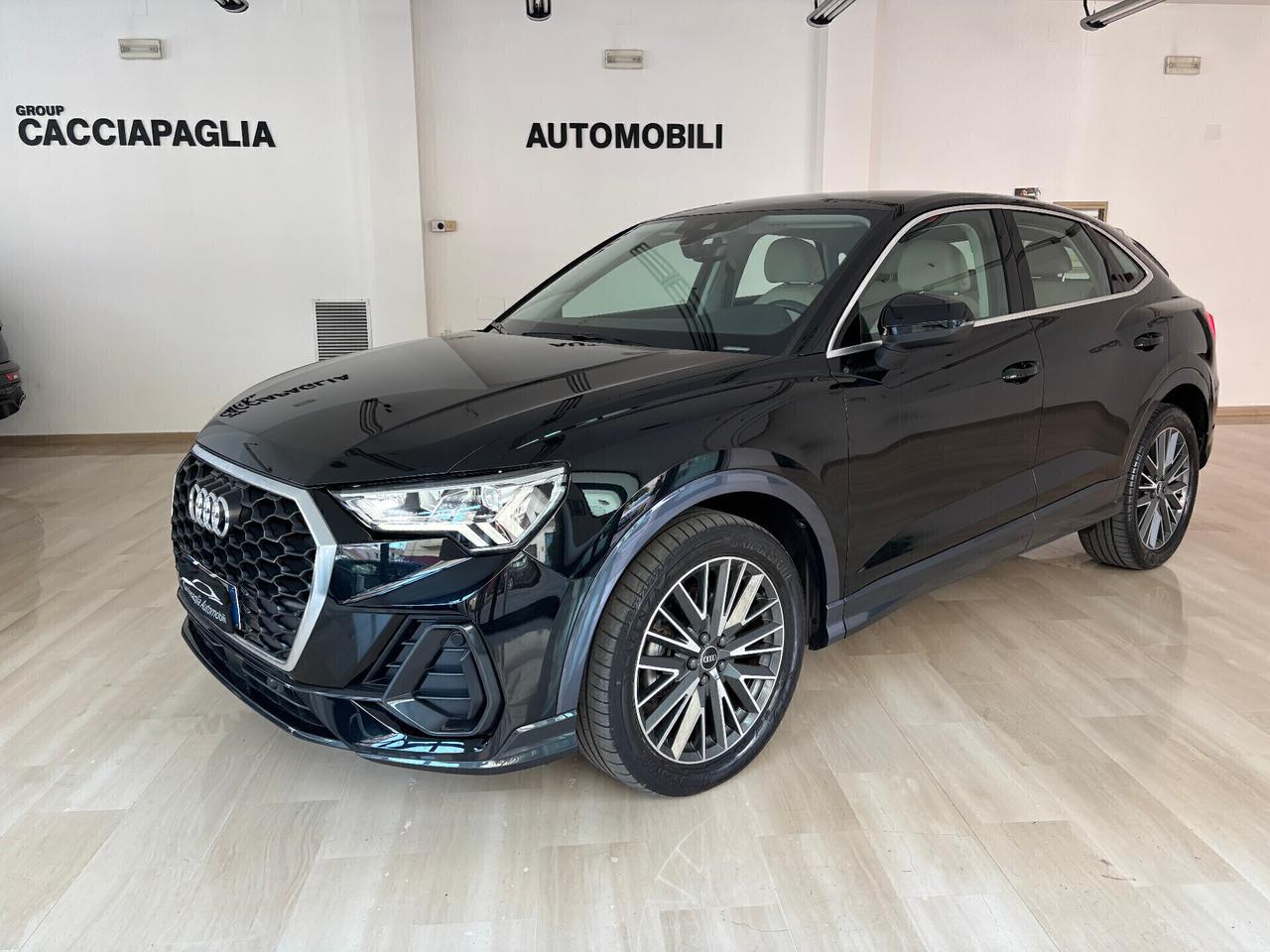 Audi Q3 SPB 35 TDI S tronic Business Plus 2021