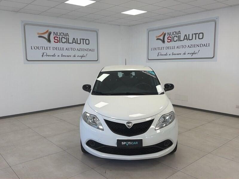 Lancia Ypsilon 1.2 69cv Start& Stop Gold