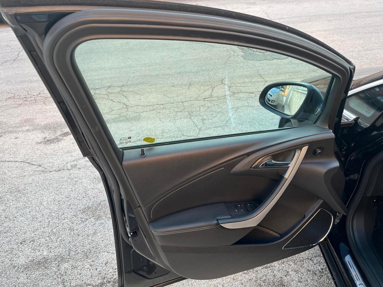 Opel Astra 1.7 CDTI 110CV 5 porte Cosmo