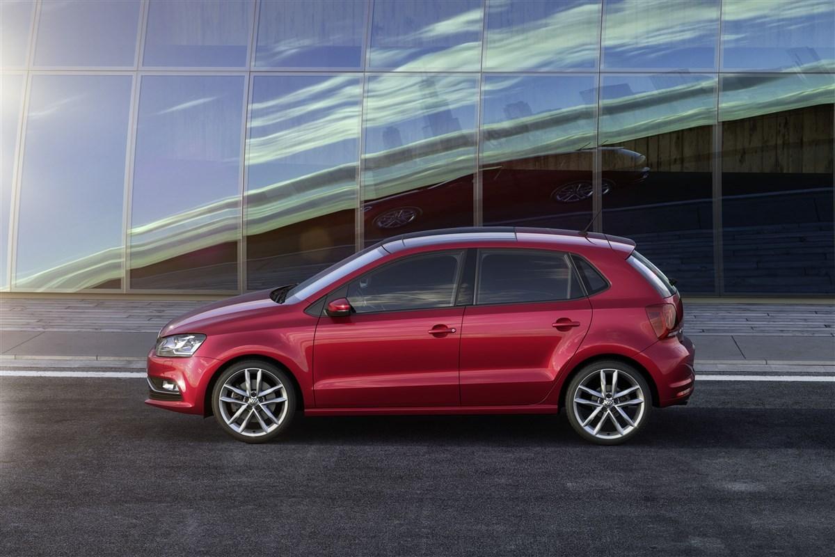 VOLKSWAGEN Polo V 2014 - Polo 5p 1.0 mpi Comfortline 75cv