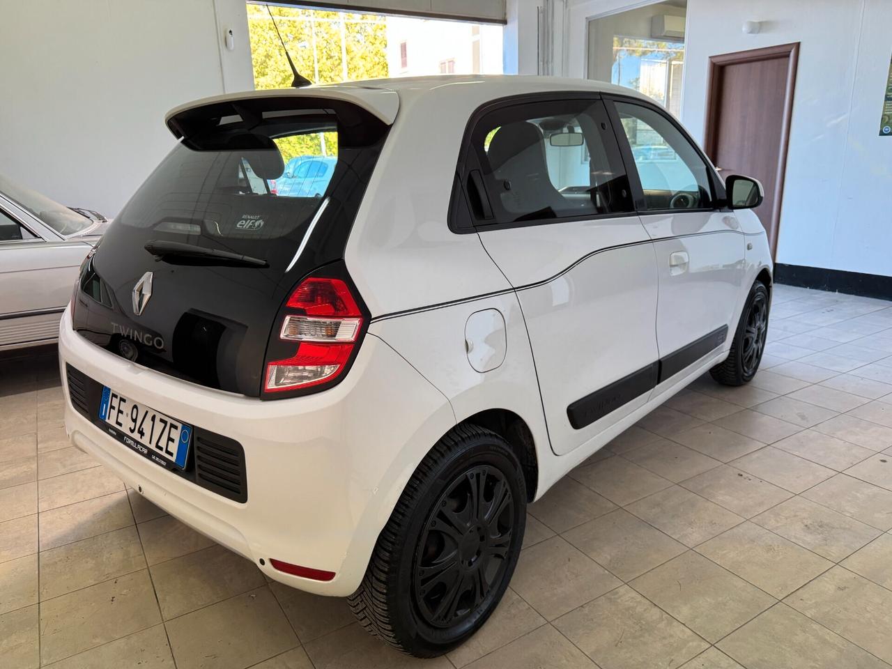 Renault Twingo 2016 Lovely NEOPATENTATI NAVI