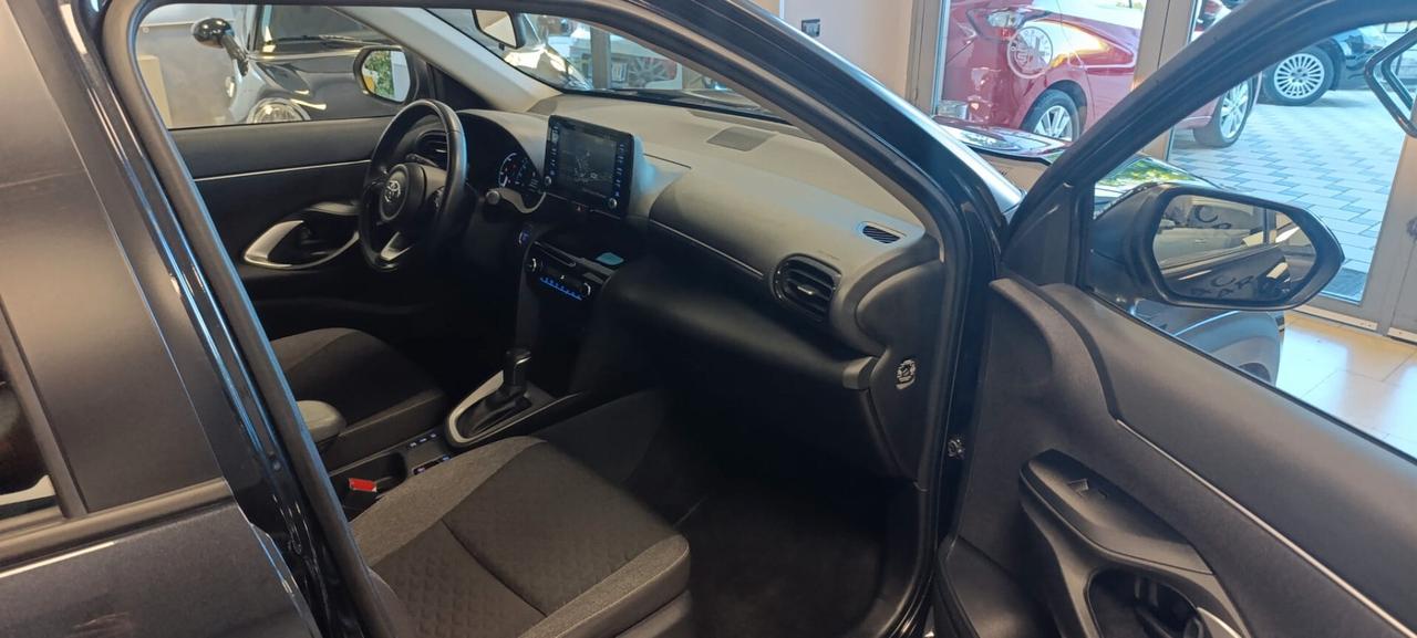 Toyota Yaris Cross 1.5 Hybrid 5p. E-CVT Business