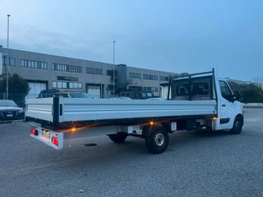 renault master 2.3dci extralungo 5,35