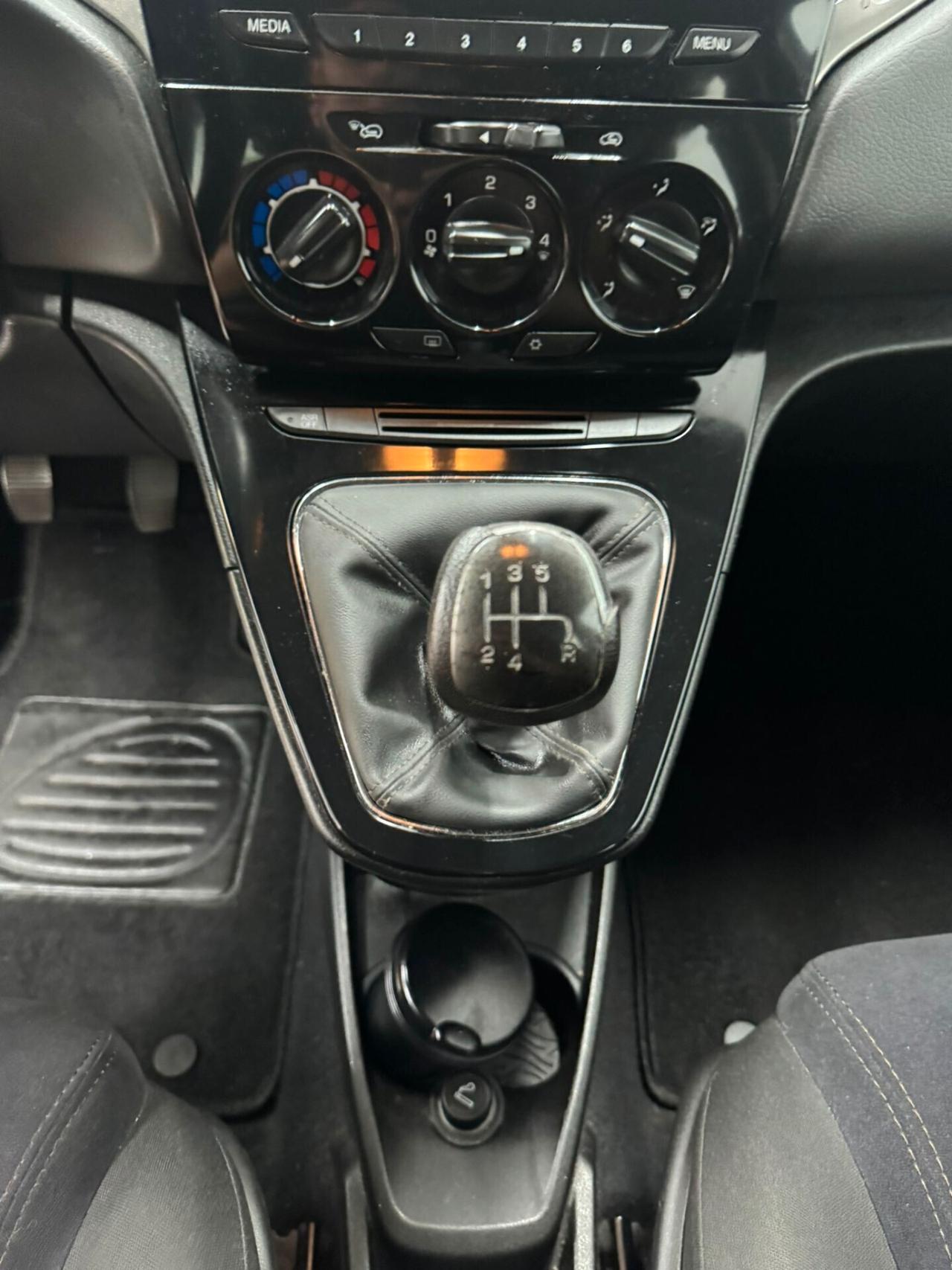 Lancia Ypsilon 1.2 69 CV 5 porte Platinum