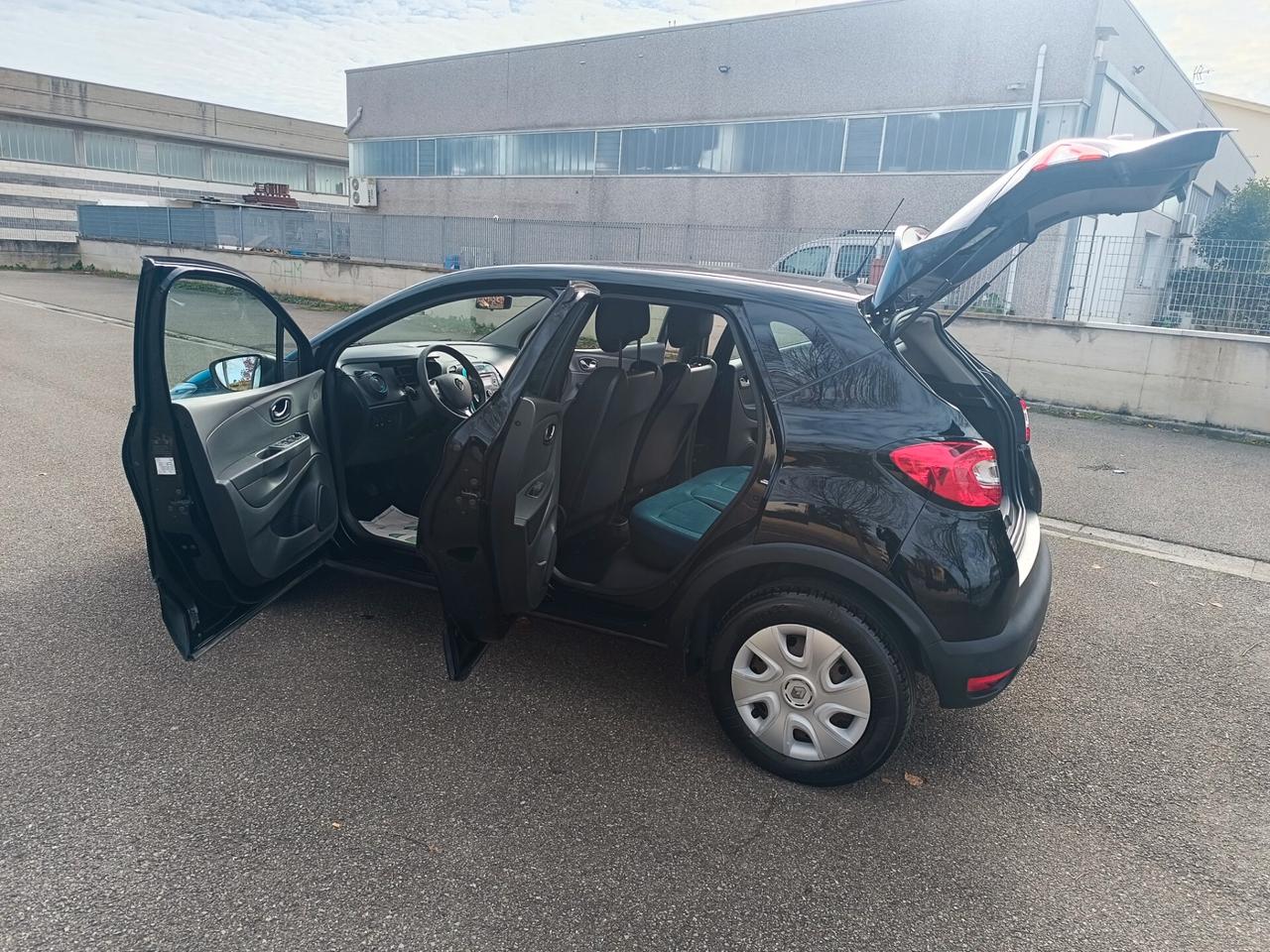 Renault Captur 1.5 dci 2016 SOLAMENTE 130.000 KM