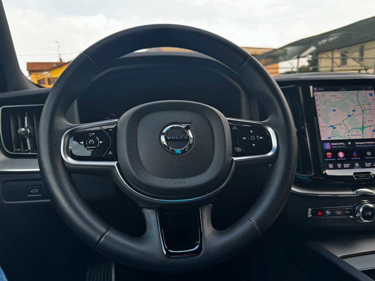 Volvo XC 60 XC60 B4 R DESIGN