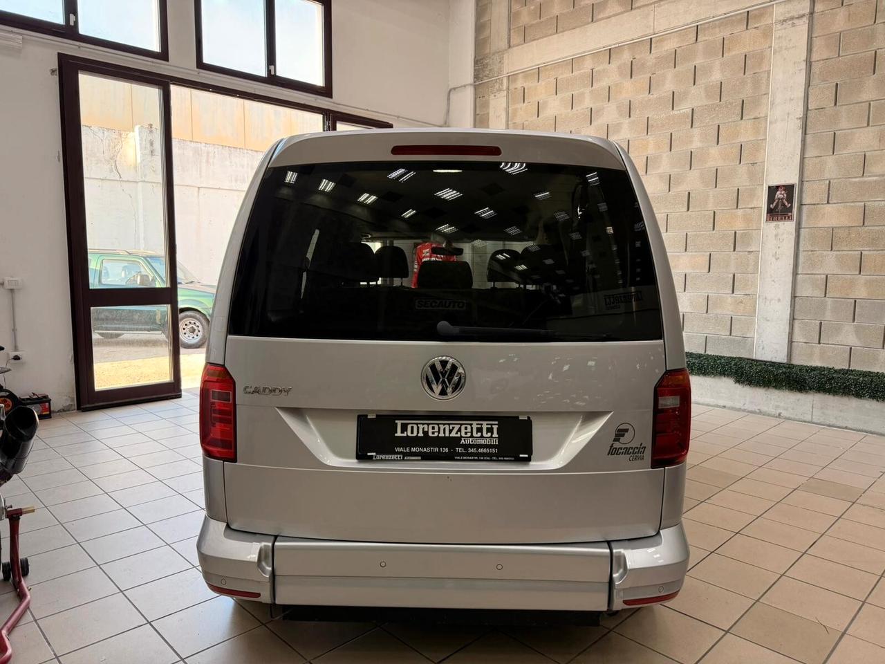 Volkswagen Caddy 2.0 TDI 102 CV - TRASPORTO DISABILI