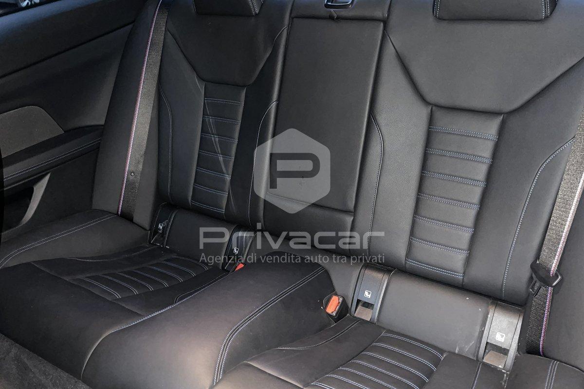 BMW M440i 48V xDrive Coupé