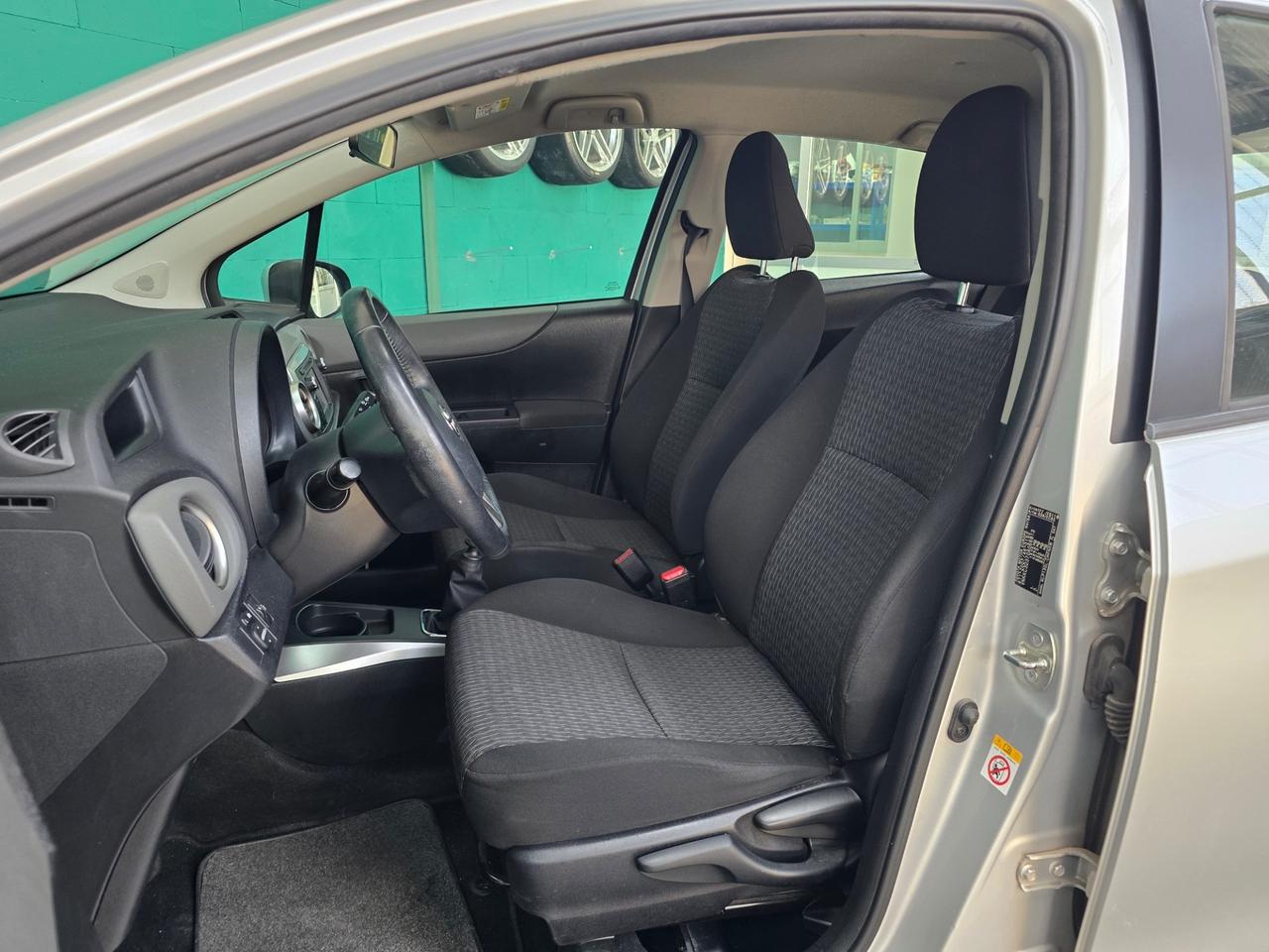 Toyota Yaris 1.4 D-4D 5 porte Lounge