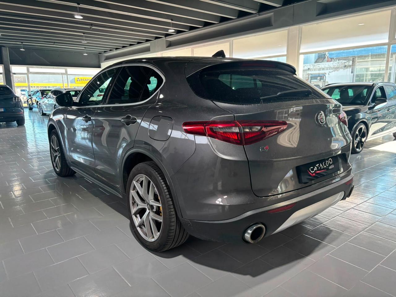 Alfa Romeo Stelvio 2.2 Turbodiesel 210 CV AT8 Q4 Executive