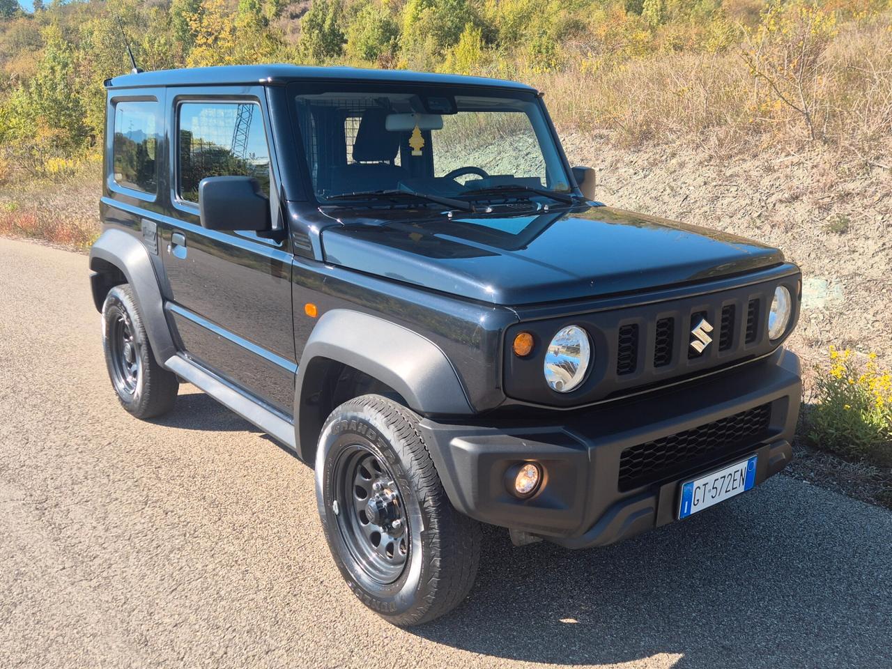 Suzuki Jimny 1.5 5MT PRO (N1)