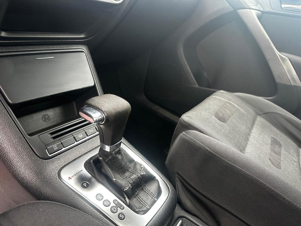 Volkswagen Tiguan 2.0 TDI DPF 4MOTION Track & Field