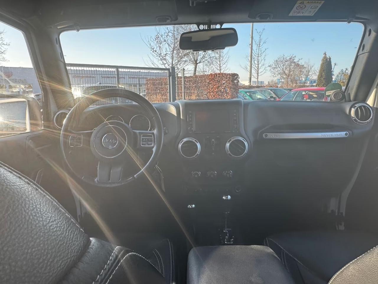 Jeep Wrangler 2.8 CRD DPF Sahara Auto