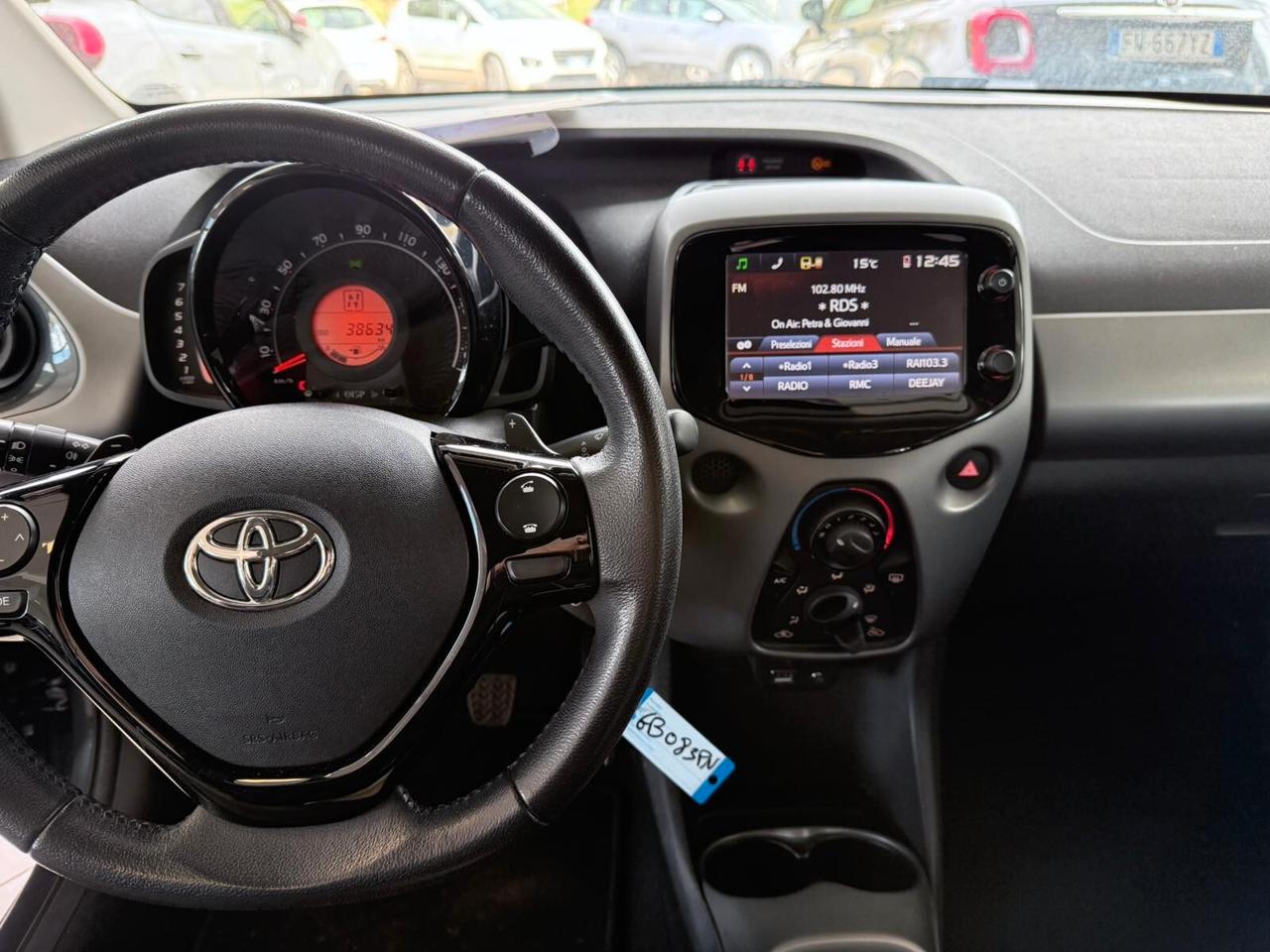 Toyota Aygo Connect 1.0 VVT-i 72CV 5 porte x-business MMT