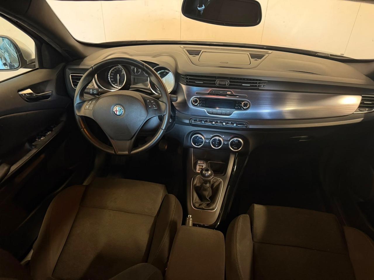 Alfa Romeo Giulietta 2.0 JTDm-2 140 CV Distinctive
