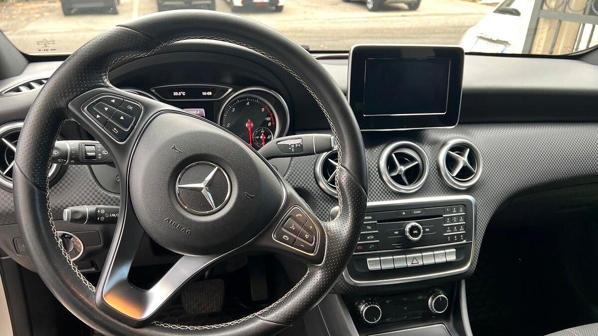 Mercedes-benz A 200 d Automatic Business