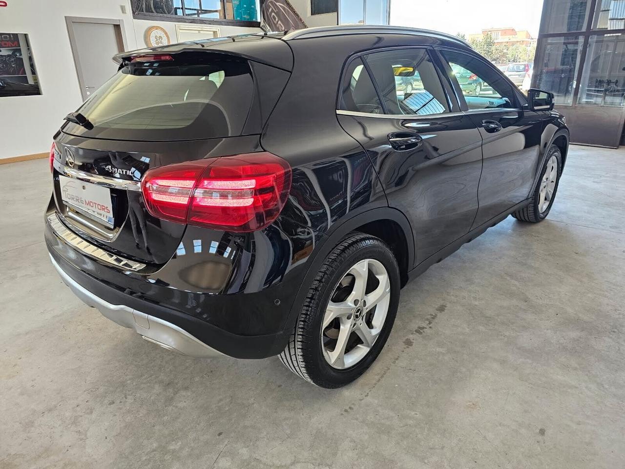 Mercedes-benz GLA 200 d Automatic 4Matic Sport 10/2018